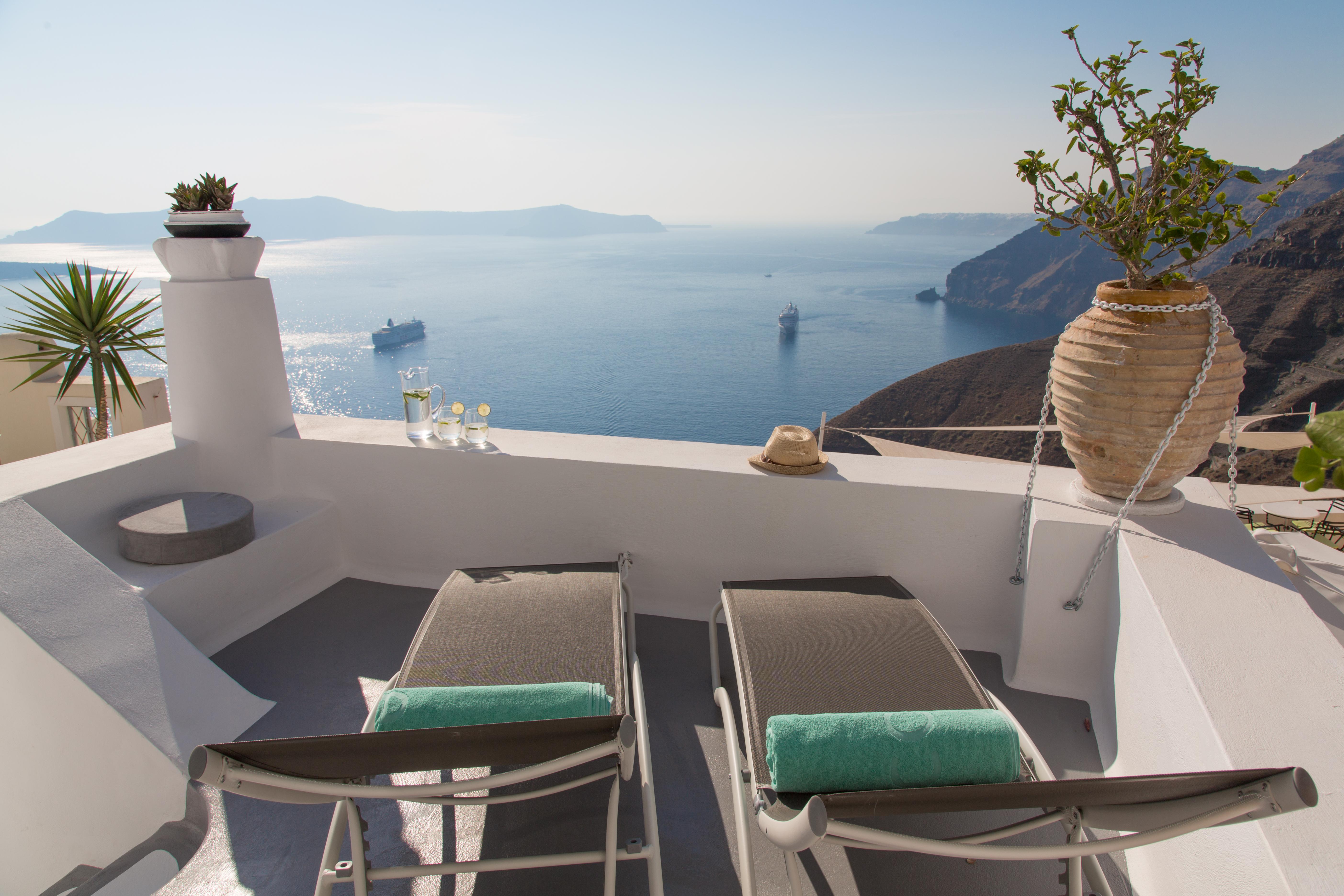 Trieris Villa & Suites Firá Buitenkant foto