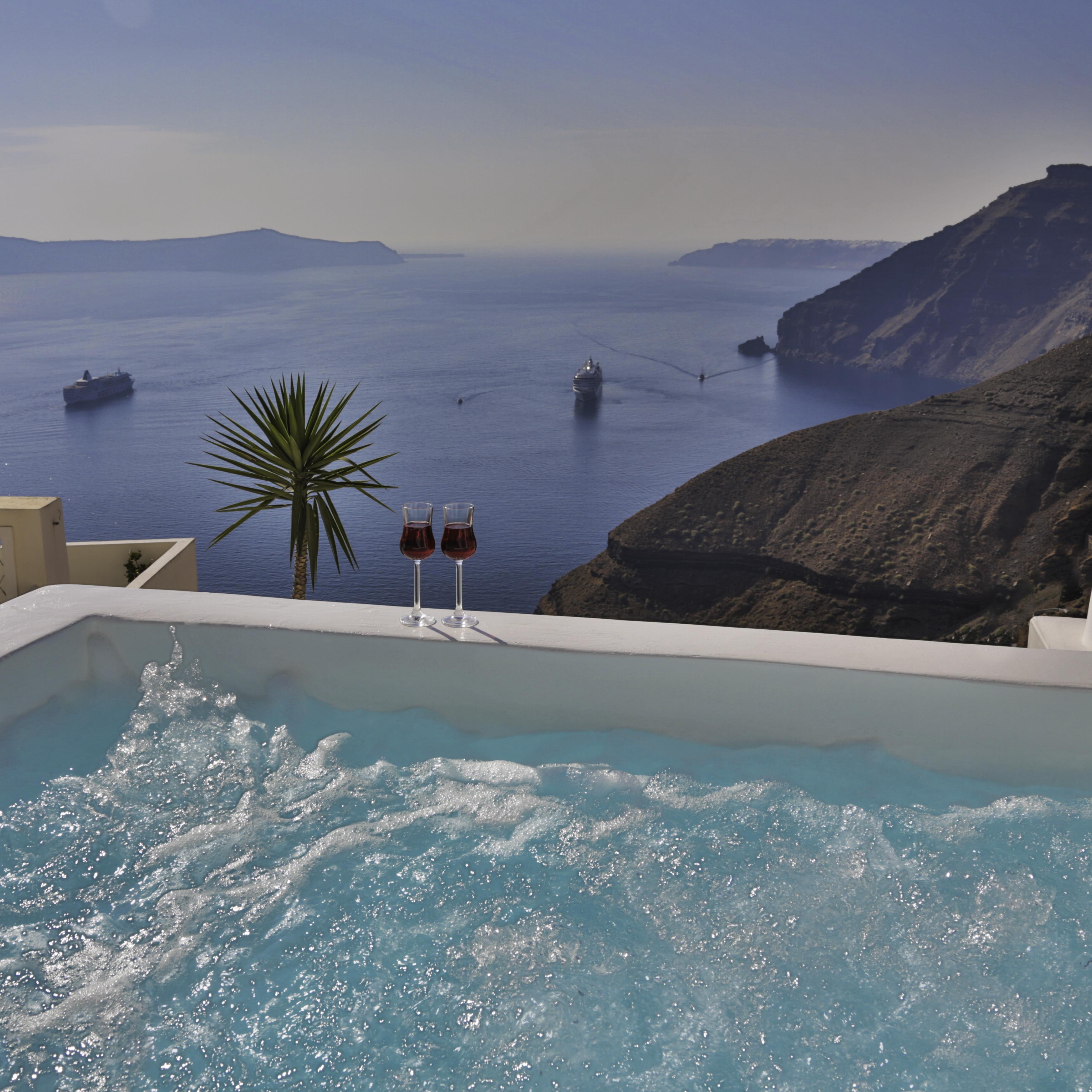 Trieris Villa & Suites Firá Buitenkant foto