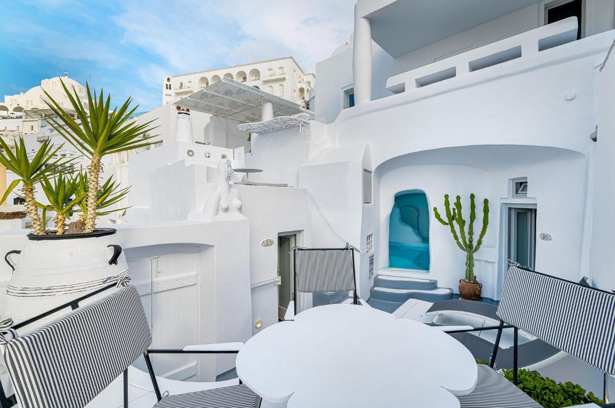 Trieris Villa & Suites Firá Buitenkant foto