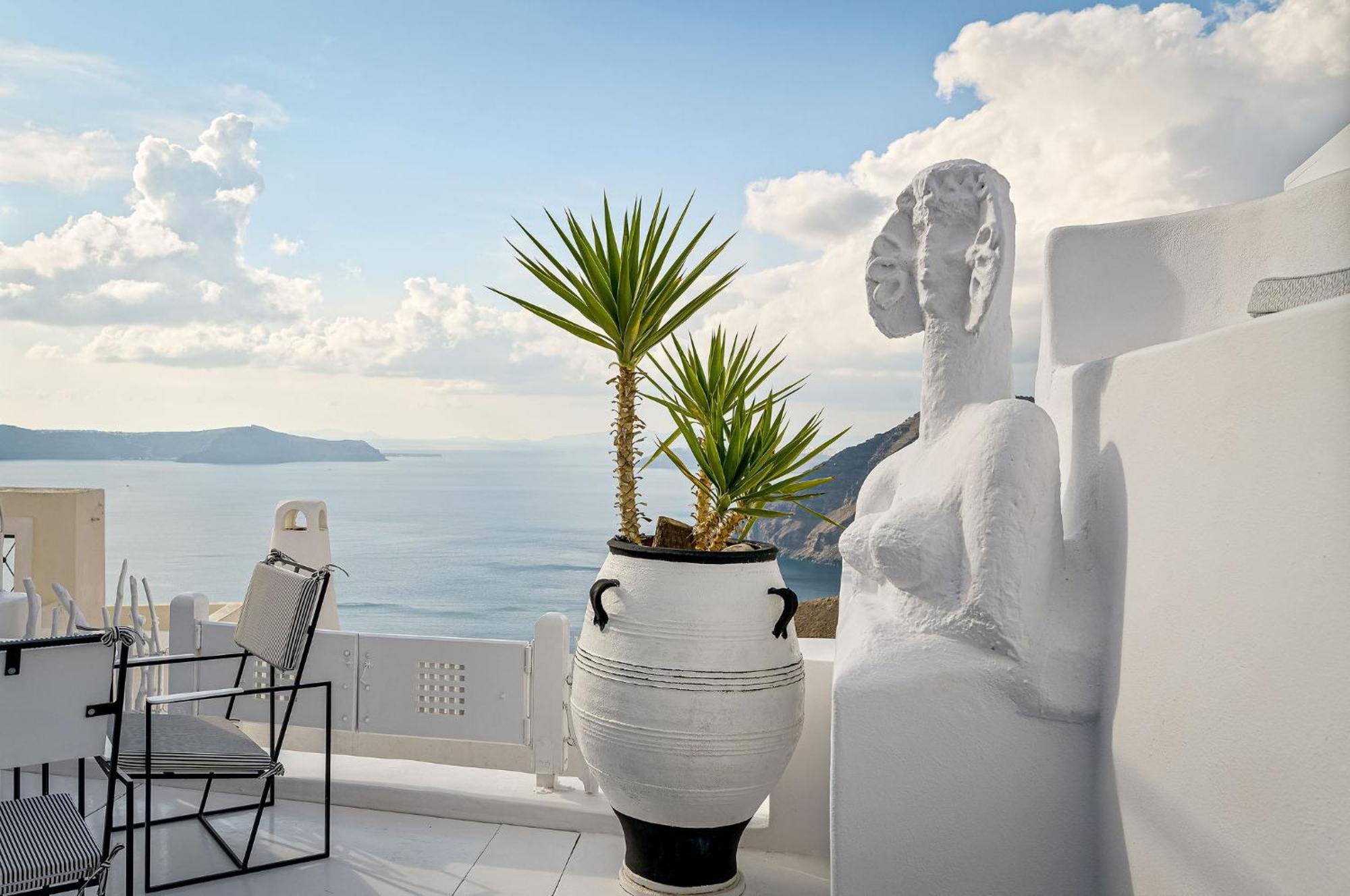 Trieris Villa & Suites Firá Buitenkant foto
