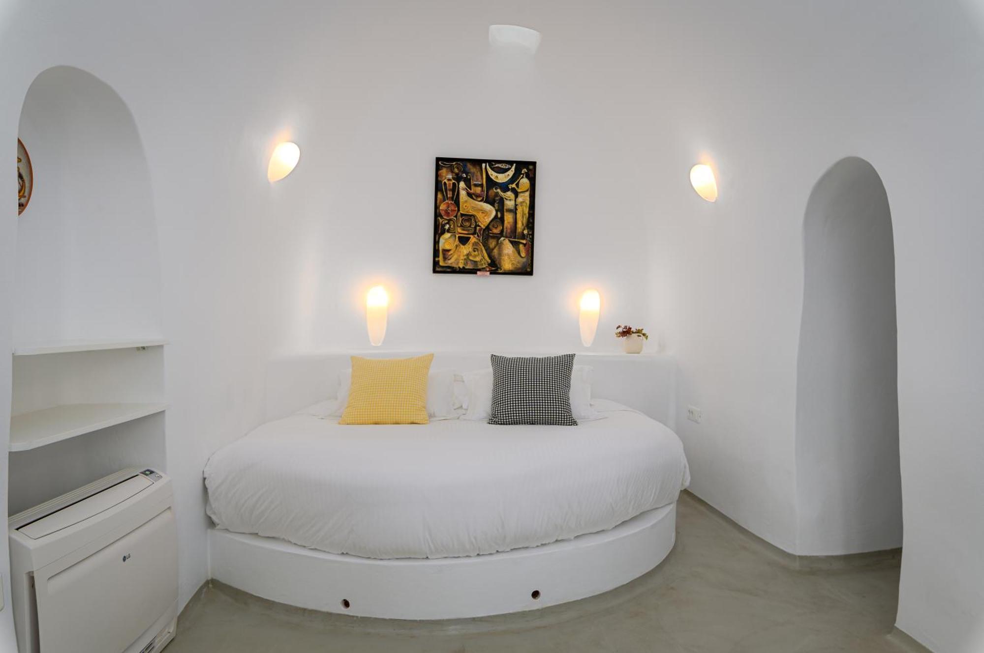 Trieris Villa & Suites Firá Buitenkant foto
